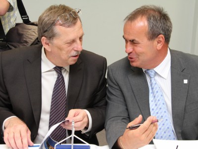 Hejtman jedná na Slovensku o financování krajů