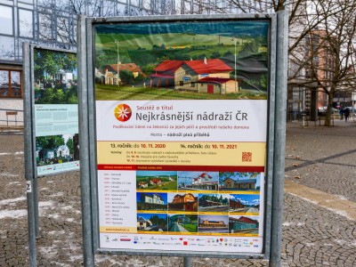 Výstava Má vlast cestami proměn doputovala před krajský úřad v Olomouci