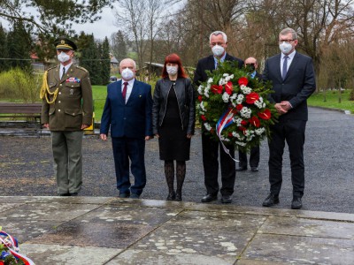 Zástupci Olomouckého kraje uctili památku obětí javoříčské tragédie