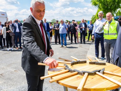 ŘSD včera zahájilo stavbu dálnice Bělotín - Rybí