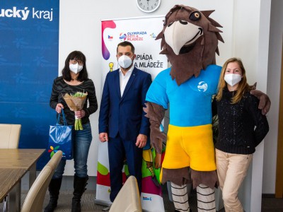 Navrhly jméno pro maskota. Náměstek hejtmana jim poděkoval