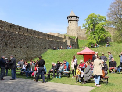 Výstava mapuje 40 let Hefaistonu na hradě Helfštýn