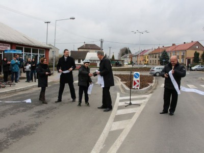 V Hněvotíně otevřeli nově zrekonstruovanou silnici