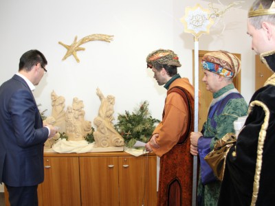 Tři králové koledovali v sídle kraje