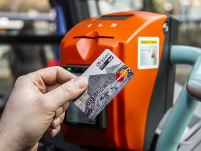 Olomoucký kraj a MasterCard spouští revoluci v příměstské dopravě