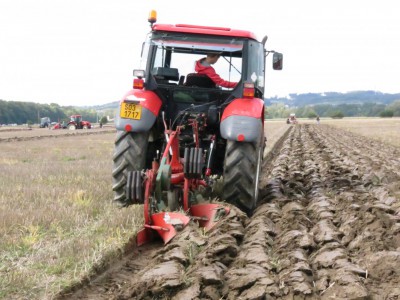 Na Přerovsku se soutěžilo v orbě. Pluhem, koňmi i historickou technikou