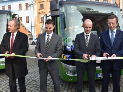 Hranice mají plně elektrifikovanou MHD. Jako první v zemi