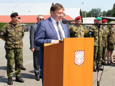 Den ozbrojených sil