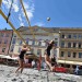 Volejbalistky Olomouce a Šternberku bavily Horní náměstí při beachové show