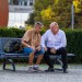 Hejtman skončil na dlažbě. Úřadoval před nádražím
