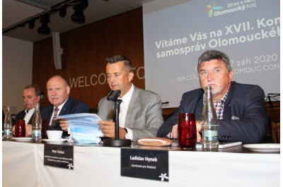 S městy a obcemi za jeden provaz. Kraj cílí podporu na konkrétní projekty