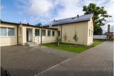 Prokoukla další budova v areálu bývalé prostějovské nemocnice. Místo zde najde pečovatelská služba