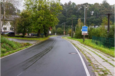 Investice do silnic na severu se vyplatily. Řidiči dojedou bezpečněji k hranicím sousedního okresu i do Polska