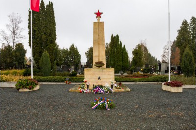 Den válečných veteránů v Olomouci. K pietní vzpomínce se připojil i hejtman Josef Suchánek 