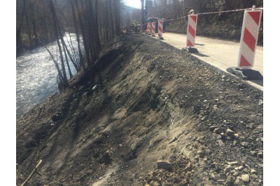 	Olomoucký kraj zprůjezdní sesutou silnici u Hanušovic