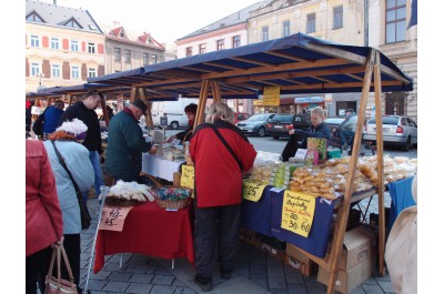 Kraj pomůže farmářským trhům a regionálním značkám     Archivní snímek