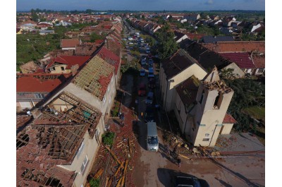 Olomoucký kraj řešil, jak co nejúčinněji pomoci tornádem zasaženým obcím na jižní Moravě     Foto: HZS JMK