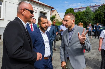 Z Rohle do Kamenné po nové silnici