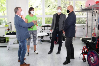 Jitrocel v Olomouci pomáhá. Přesvědčili se o tom i zástupci kraje