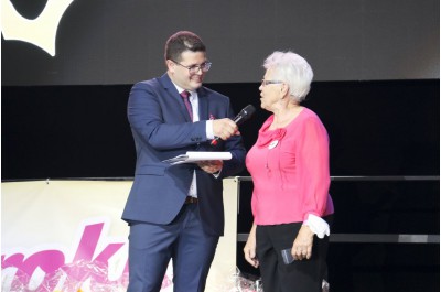 Babičkou roku je Helena Seidlová. Porotu i diváky nadchla svým tanečním vystoupením