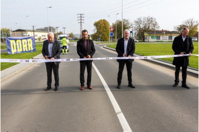 Nepřehlednou křižovatku vystřídal kruhový objezd