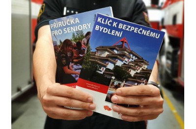  Publikace poradí, jak zvládnout požár nebo velkou vodu Foto: HZSOL