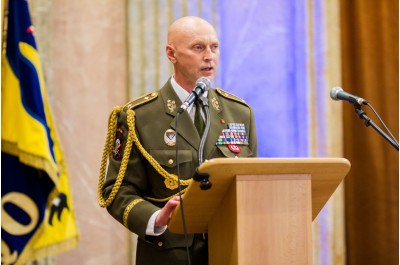 Hejtman uctil památku válečných veteránů