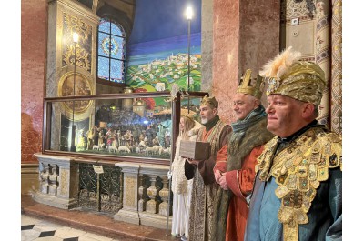 Hejtman osedlal koně a podpořil Tříkrálovou sbírku