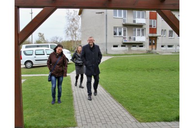 Sociální služby na Jesenicku (prostory spolku Ester). O to, jak fungují, se přímo v terénu zajímal náměstek Slavotínek