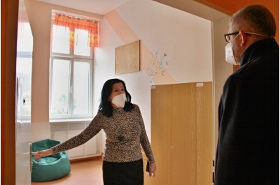 Sociální služby na Jesenicku (Domov Sněženka Jeseník). O to, jak fungují, se přímo v terénu zajímal náměstek Slavotínek