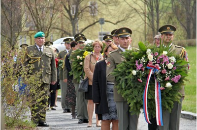 Kraj uctil památku nevinných lidí. Na sklonku války je zavraždili nacisté (Javoříčko)