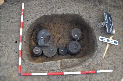 Archeologové pokračují v průzkumu Slavonína. Letos objevili už desítky hrobů   Foto: ACO