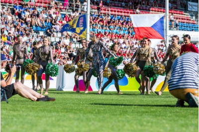 Andrův stadion zaplnily mladé sportovní naděje. Začala Olympiáda dětí a mládeže