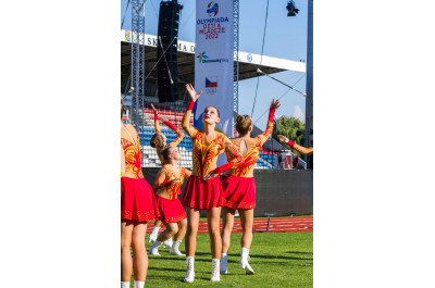 Andrův stadion zaplnily mladé sportovní naděje. Začala Olympiáda dětí a mládeže