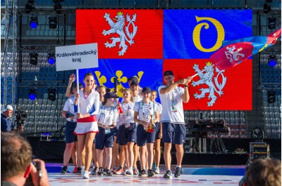 Andrův stadion zaplnily mladé sportovní naděje. Začala Olympiáda dětí a mládeže