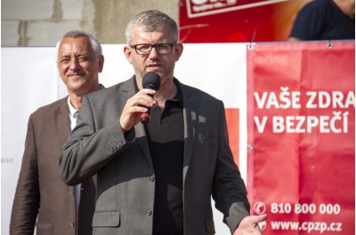 Sportovní hry seniorů s velkou zahraniční účastí. Místo běhu se hrál golf