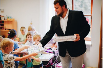 Začal nový školní rok. Hejtman zamířil do Přerova a Tovačova