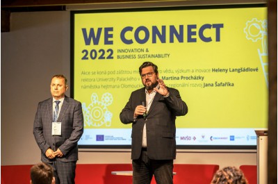 Konference WE CONNECT propojila podnikavé hlavy regionu. Nabídla zkušenosti a příběhy z praxe