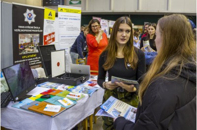 Scholaris nabídl drinky, 3D tisk a budoucnost pro mladé