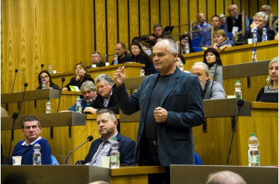 Kraj má plán, jak mohou lidé i obce ušetřit na odpadech