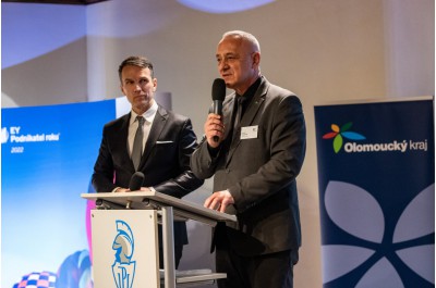 Titul Podnikatel roku 2022 Olomouckého kraje získal muž, jehož firma nabízí lepší pohled na svět