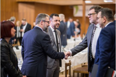 Jednání vlády a Olomouckého kraje – prioritou byly doprava a cestovní ruch