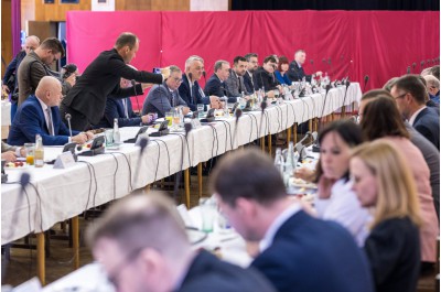Jednání vlády a Olomouckého kraje – prioritou byly doprava a cestovní ruch