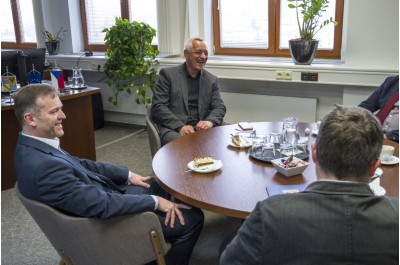 Kraj opět investuje do vzdělávání. Tentokrát do vysokoškolského