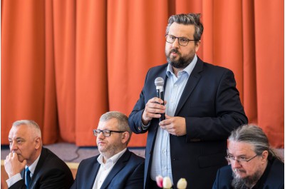 Zástupci mikroregionů diskutovali s hejtmanstvím na Kostelecku