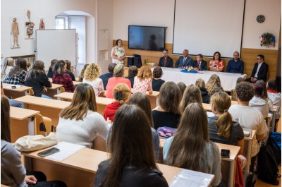 Začal školní rok. Vedení kraje zamířilo do Šumperka