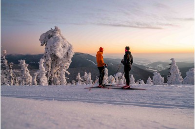 Na běžky i na svah dovezou lyžaře skibusy, foto: CCR OK