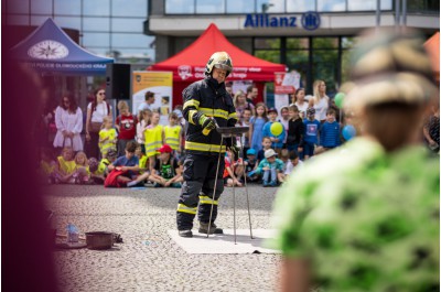 Děti oslavily svůj den s krajskými záchrannými složkami