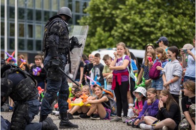 Děti oslavily svůj den s krajskými záchrannými složkami