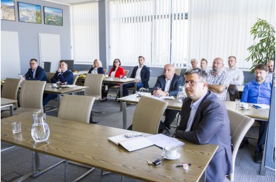 Kraj pozval podnikatele z regionu a představil jim možnosti, jak pomoci s obnovou Ukrajiny